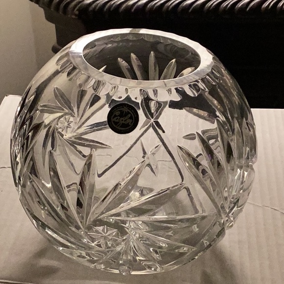 Lead Crystal Rose Bowl by Cazlor, Handmade, 24% Hand Cut Lead Crystal Rose Bowl - Picture 2 of 9